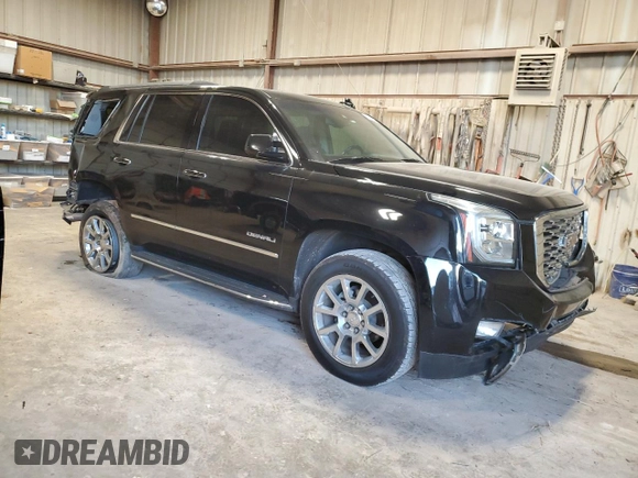 2019 GMC Yukon Denali with VIN 1GKS2CKJ9KR186604, listed as a Copart auction lot 73211694 with 110,069 mi miles and Salvage Title. Bid and sale history available at carsss.com. Image 4.