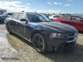 2011 Dodge Charger Rallye with VIN 2B3CL3CG7BH550357, listed as a Copart auction lot 43978945 with 141,141 mi miles and Salvage Title. Bid and sale history available at carsss.com. Image 4.