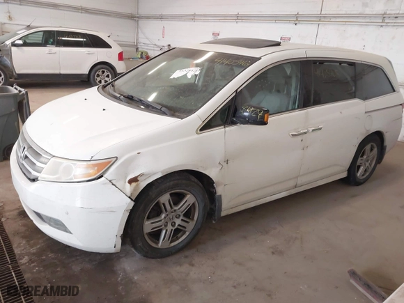 2011 Honda Odyssey Touring with VIN 5FNRL5H9XBB057468, listed as a IAAI auction lot 41405465 with 1 mi miles. Bid and sale history available at carsss.com. Image 17.