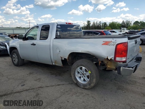2012 GMC Sierra 1500 SLE z VIN 1GTR2VE77CZ216979, wystawiony jako Copart lot #56387875 z przebiegiem 130 537 mil mil oraz Szkoda całkowita • Salvage title. Historia ofert i sprzedaży dostępna na DreamBid. Obrazek 2.