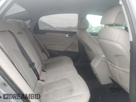 2015 Hyundai Sonata SE z VIN 5NPE24AF4FH010861, wystawiony jako Copart lot #55821735 z przebiegiem 207 202 mil mil oraz Czysty tytuł • Clean title. Historia ofert i sprzedaży dostępna na DreamBid. Obrazek 10.