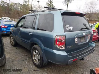 2008 Honda Pilot EX-L with VIN 5FNYF285X8B007693, listed as a IAAI auction lot 41802234 with 187,338 mi miles. Bid and sale history available at carsss.com. Image 3.