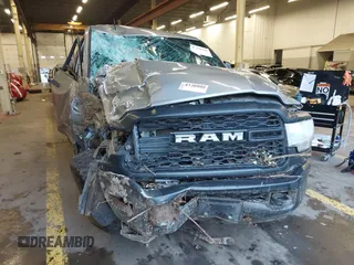 2022 Ram 2500 Tradesman with VIN 3C6UR5CJ8NG397797, listed as a IAAI auction lot 41104900 with 40,444 mi miles. Bid and sale history available at carsss.com. Image 6.