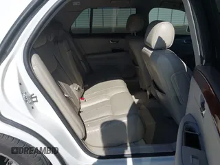 2007 Cadillac DTS Luxury I z VIN 1G6KD57Y77U133267, wystawiony jako IAAI lot #42337188 z przebiegiem 126 063 mil mil oraz . Historia ofert i sprzedaży dostępna na DreamBid. Obrazek 8.