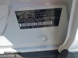 2018 Toyota RAV4 XLE с VIN JTMWFREV7JJ735295, выставлен на аукционе IAAI как лот 42452894 с пробегом 103 974 миль миль и . История ставок и продаж доступна на DreamBid. Изображение 9.