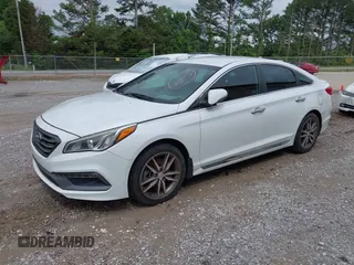 2015 Hyundai Sonata Sport with VIN 5NPE34AB1FH193503, listed as a IAAI auction lot 42195408 with 117,677 mi miles and . Bid and sale history available at carsss.com. Image 17.