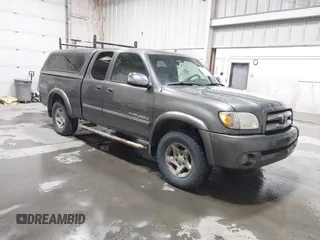 2003 Toyota Tundra SR5 with VIN 5TBRT34113S435509, listed as a IAAI auction lot 41997756 with 203,219 mi miles. Bid and sale history available at carsss.com. Image 1.