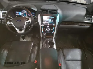 2015 Ford Explorer Limited z VIN 1FM5K8F88FGB40546, wystawiony jako Copart lot #60277885 z przebiegiem 138 488 mil mil oraz Czysty tytuł • Clean title. Historia ofert i sprzedaży dostępna na DreamBid. Obrazek 8.