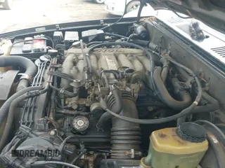 1995 Toyota 4Runner z VIN JT3VN29VXS0056245, wystawiony jako IAAI lot #42740963 z przebiegiem 239 872 mil mil oraz . Historia ofert i sprzedaży dostępna na DreamBid. Obrazek 14.
