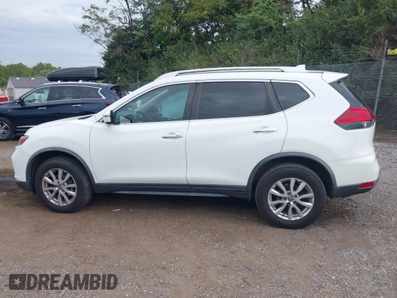 2017 Nissan Rogue SV with VIN KNMAT2MV9HP604372, listed as a IAAI auction lot 40372180 with 96,924 mi miles. Bid and sale history available at carsss.com. Image 15.