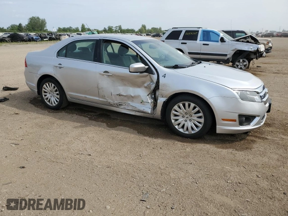 2011 Ford Fusion Hybrid with VIN 3FADP0L32BR129675, listed as a Copart auction lot 60911265 with 200,193 mi miles and Salvage title. Bid and sale history available at DreamBid. Image 4.
