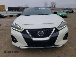 2019 Nissan Maxima SR with VIN 1N4AA6AV4KC376867, listed as a Copart auction lot 82721294 with 96,695 mi miles and Clean Title. Bid and sale history available at DreamBid. Image 5.