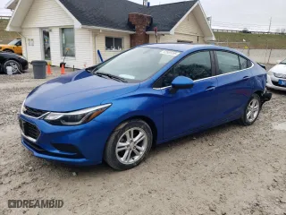 2018 Chevrolet Cruze LT with VIN 1G1BE5SM0J7160579, listed as a Copart auction lot 52565595 with 40,675 mi miles and Salvage Title. Bid and sale history available at carsss.com. Image 1.