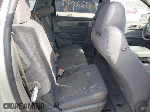 2013 Chevrolet Traverse LS with VIN 1GNKRFEDXDJ268221, listed as a IAAI auction lot 41722075 with 142,993 mi miles. Bid and sale history available at carsss.com. Image 8.