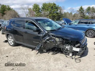 2019 Jeep Compass Latitude z VIN 3C4NJDBB5KT593286, wystawiony jako Copart lot #53249405 z przebiegiem 79 573 mil mil oraz Szkoda całkowita • Salvage title. Historia ofert i sprzedaży dostępna na DreamBid. Obrazek 4.