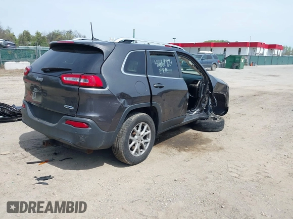 2017 Jeep Cherokee Latitude with VIN 1C4PJMCB0HW583128, listed as a IAAI auction lot 42069831 with 63,497 mi miles and . Bid and sale history available at DreamBid. Image 4.