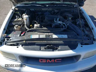 1997 GMC Sonoma SLS with VIN 1GTCS19X2V8528709, listed as a IAAI auction lot 40853983 with 243,171 mi miles and . Bid and sale history available at DreamBid. Image 10.