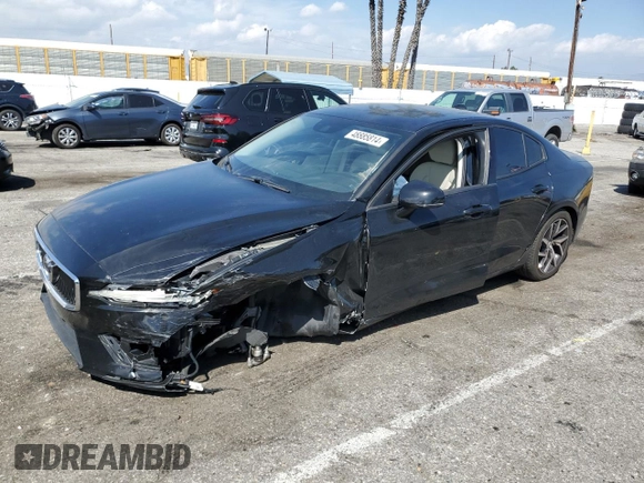 2020 Volvo S60 Momentum with VIN 7JR102FK0LG067719, listed as a Copart auction lot 48885814 with 53,904 mi miles. Bid and sale history available at carsss.com. Image 1.