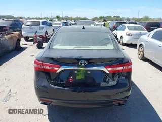 2013 Toyota Avalon XLE with VIN 4T1BK1EB6DU031590, listed as a IAAI auction lot 41781479 with 40,785 mi miles and . Bid and sale history available at carsss.com. Image 16.