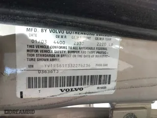 2003 Volvo S60 2.4L with VIN YV1RS61T332276236, listed as a IAAI auction lot 41850321 with 92,685 mi miles. Bid and sale history available at carsss.com. Image 9.