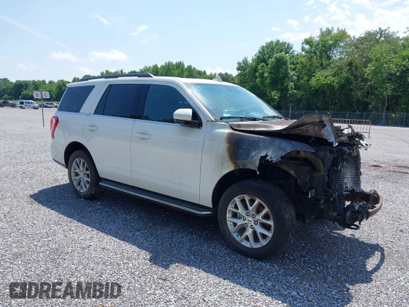 2021 Ford Expedition XLT с VIN 1FMJU1JT1MEA53043, выставлен на аукционе IAAI как лот 40342281 с пробегом 20 800 миль миль и . История ставок и продаж доступна на DreamBid. Изображение 1.
