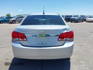 2014 Chevrolet Cruze LS z VIN 1G1PA5SH6E7448472, wystawiony jako IAAI lot #42428958 z przebiegiem 105 872 mil mil oraz . Historia ofert i sprzedaży dostępna na DreamBid. Obrazek 16.
