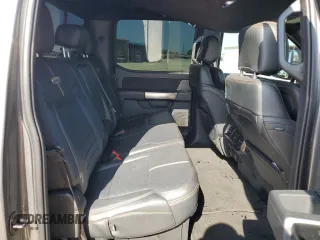 2023 Ford F-350 XL z VIN 1FT8W3BM9PED98664, wystawiony jako Copart lot #51984525 z przebiegiem 31 353 mil mil oraz Czysty tytuł • Clean title. Historia ofert i sprzedaży dostępna na DreamBid. Obrazek 10.