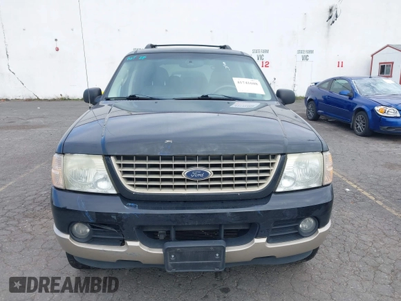 2005 Ford Explorer Eddie Bauer z VIN 1FMZU74K35UA80048, wystawiony jako IAAI lot #41741608 z przebiegiem 145 922 mil mil oraz . Historia ofert i sprzedaży dostępna na DreamBid. Obrazek 6.