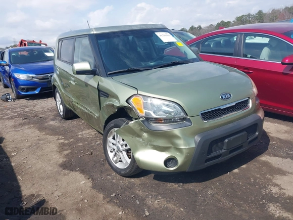 2010 Kia Soul ! with VIN KNDJT2A24A7148684, listed as a IAAI auction lot 41780462 with 95,834 mi miles. Bid and sale history available at carsss.com. Image 1.