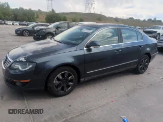 2007 Volkswagen Passat 2.0T z VIN WVWEK73C57P006330, wystawiony jako Copart lot #56313035 z przebiegiem 247 819 mil mil oraz Szkoda całkowita • Salvage title. Historia ofert i sprzedaży dostępna na DreamBid. Obrazek 1.