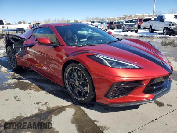2022 Chevrolet Corvette 3LT z VIN 1G1YC2D48N5112678, wystawiony jako Copart lot #46190125 z przebiegiem 1 518 mil mil oraz Szkoda całkowita • Salvage title. Historia ofert i sprzedaży dostępna na DreamBid. Obrazek 4.