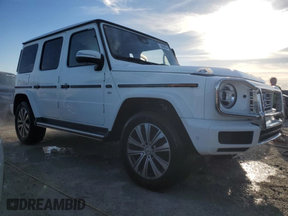 2019 Mercedes-Benz G 550 with VIN WDCYC6BJXKX315508, listed as a Copart auction lot 73646654 with 34,139 mi miles and Non Repairable. Bid and sale history available at DreamBid. Image 4.