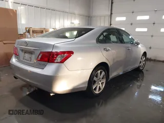 2008 Lexus ES 350 with VIN JTHBJ46G982178540, listed as a IAAI auction lot 41253655 with 192,106 mi miles. Bid and sale history available at carsss.com. Image 4.