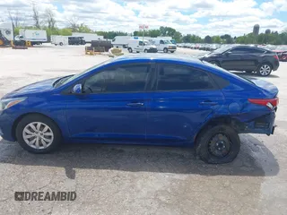 2018 Hyundai Accent SEL z VIN 3KPC24A35JE014945, wystawiony jako IAAI lot #42331451 z przebiegiem Nie podano mil oraz . Historia ofert i sprzedaży dostępna na DreamBid. Obrazek 13.