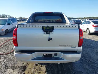 2010 Chevrolet Avalanche LTZ with VIN 3GNNCGE04AG125909, listed as a IAAI auction lot 41666145 with 92,395 mi miles and . Bid and sale history available at DreamBid. Image 16.