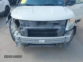 2012 Ford Explorer XLT с VIN 1FMHK7D8XCGA31625, выставлен на аукционе IAAI как лот 42727616 с пробегом 190 187 миль миль и . История ставок и продаж доступна на DreamBid. Изображение 6.