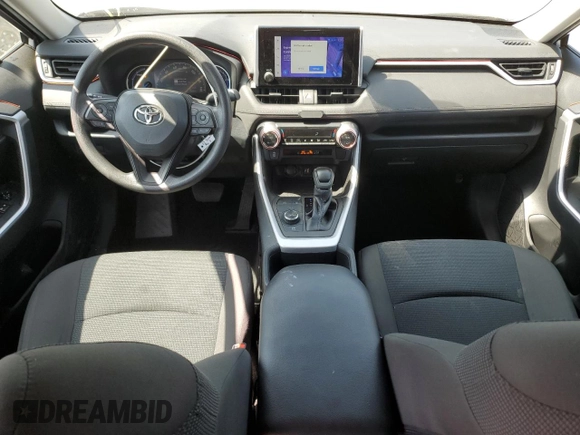 2023 Toyota RAV4 Hybrid LE z VIN 4T3MWRFV5PU095667, wystawiony jako Copart lot #60753845 z przebiegiem 33 684 mil mil oraz Szkoda całkowita • Salvage title. Historia ofert i sprzedaży dostępna na DreamBid. Obrazek 8.