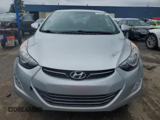 2013 Hyundai Elantra Limited z VIN 5NPDH4AE1DH268737, wystawiony jako Copart lot #56533965 z przebiegiem 77 637 mil mil oraz Czysty tytuł • Clean title. Historia ofert i sprzedaży dostępna na DreamBid. Obrazek 5.