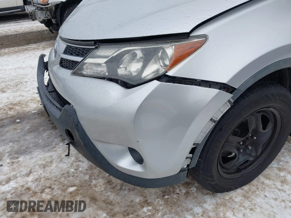 2015 Toyota RAV4 LE with VIN 2T3BFREV1FW242591, listed as a IAAI auction lot 41474610 with 107,577 mi miles. Bid and sale history available at carsss.com. Image 17.