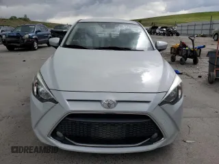 2019 Toyota Yaris L z VIN 3MYDLBYV6KY514188, wystawiony jako Copart lot #57063665 z przebiegiem 42 478 mil mil oraz Szkoda całkowita • Salvage title. Historia ofert i sprzedaży dostępna na DreamBid. Obrazek 5.