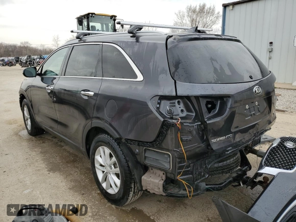 2018 Kia Sorento LX with VIN 5XYPG4A38JG387869, listed as a Copart auction lot 49465695 with 99,921 mi miles and Salvage Title. Bid and sale history available at carsss.com. Image 2.