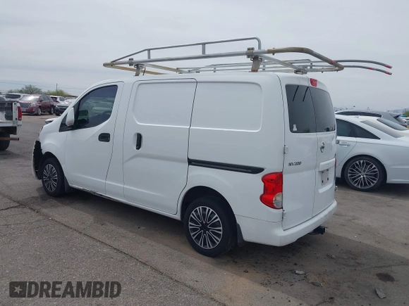 2015 Nissan NV200 S with VIN 3N6CM0KN3FK711846, listed as a IAAI auction lot 42316718 with 131,471 mi miles and . Bid and sale history available at DreamBid. Image 3.