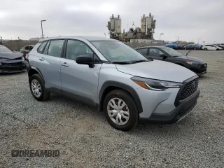 2024 Toyota Corolla Cross L with VIN 7MUAAAAG2RV114830, listed as a Copart auction lot 60692335 with 1,970 mi miles and Salvage title. Bid and sale history available at DreamBid. Image 4.