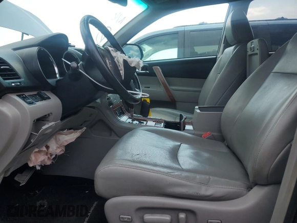 2012 Toyota Highlander Limited with VIN 5TDDK3EH3CS126771, listed as a Copart auction lot 61068925 with 284,891 mi miles and Non repairable. Bid and sale history available at DreamBid. Image 7.