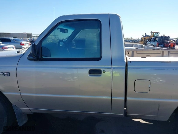 1998 Ford Ranger XL with VIN 1FTYR10C9WTA26130, listed as a IAAI auction lot 41881782 with 275,826 mi miles. Bid and sale history available at carsss.com. Image 14.