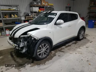 2014 Nissan Juke SV with VIN JN8AF5MV1ET481571, listed as a Copart auction lot 82563144 with 91,404 mi miles and Salvage title. Bid and sale history available at DreamBid. Image 1.