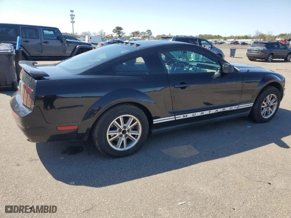2005 Ford Mustang Deluxe with VIN 1ZVFT80N455253051, listed as a Copart auction lot 52418555 with 177,005 mi miles and Salvage Title. Bid and sale history available at carsss.com. Image 3.