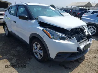 2020 Nissan Kicks S z VIN 3N1CP5BV7LL512251, wystawiony jako IAAI lot #42342844 z przebiegiem 40 631 mil mil oraz . Historia ofert i sprzedaży dostępna na DreamBid. Obrazek 1.