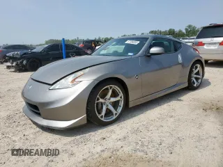 2010 Nissan 370Z Touring z VIN JN1AZ4EH6AM500547, wystawiony jako Copart lot #57999355 z przebiegiem 66 876 mil mil oraz Szkoda całkowita • Salvage title. Historia ofert i sprzedaży dostępna na DreamBid. Obrazek 1.