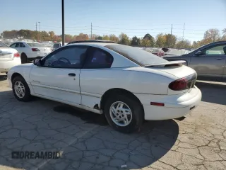 1995 Pontiac Sunfire SE z VIN 1G2JB1244S7508975, wystawiony jako Copart lot #76954164 z przebiegiem 76 187 mil mil oraz Tytuł czysty. Historia ofert i sprzedaży dostępna na DreamBid. Obrazek 2.